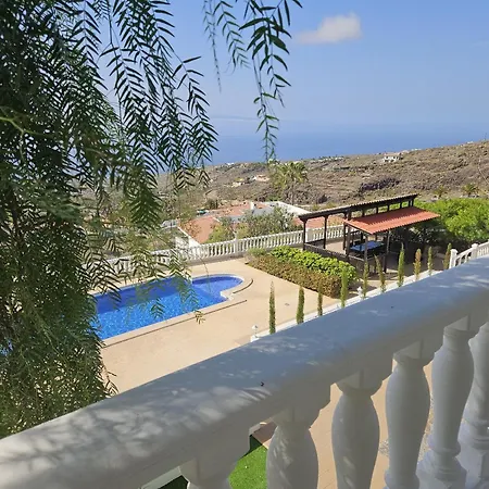Villa Cool 4-bedroom With Sea Views