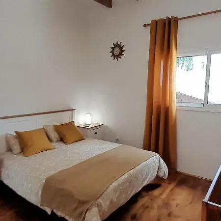 Cool 4-bedroom With Sea Views * Tijoco de Abajo