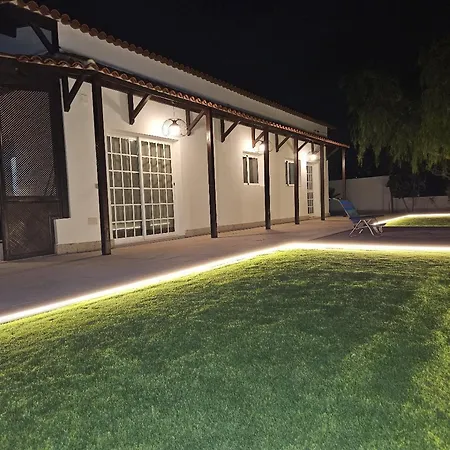 Cool 4-bedroom With Sea Views * Tijoco de Abajo
