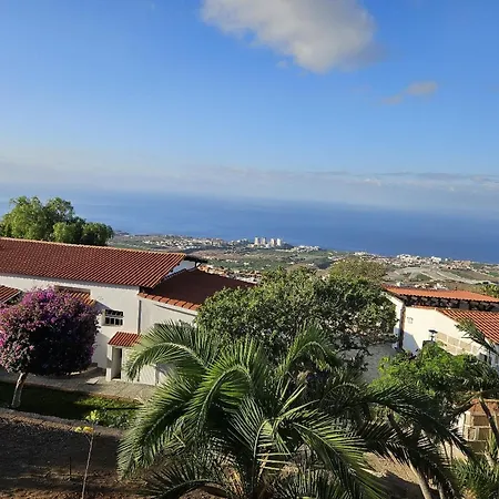 Villa Cool 4-bedroom With Sea Views Tijoco de Abajo