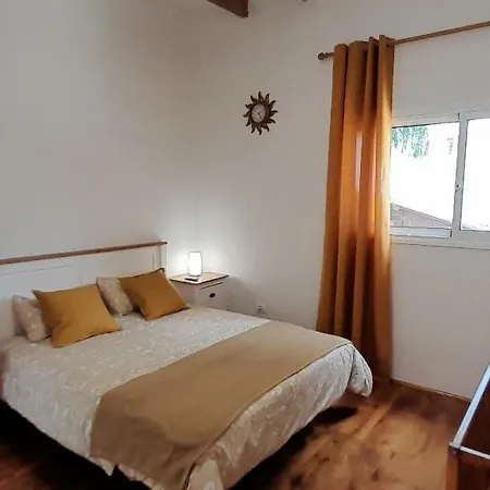Вилла 4-bedroom With Cool Sea Views *
