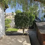 Cool 4-bedroom With Sea Views Villa Tijoco de Abajo