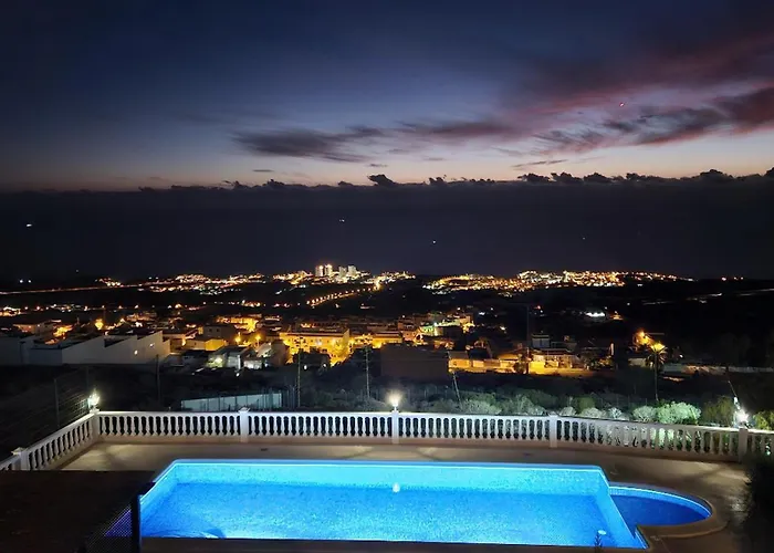Cool 4-bedroom With Sea Views וילה Tijoco de Abajo